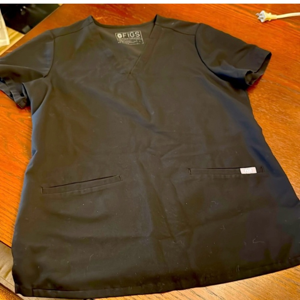 Figs Black V-Neck Scrub Top